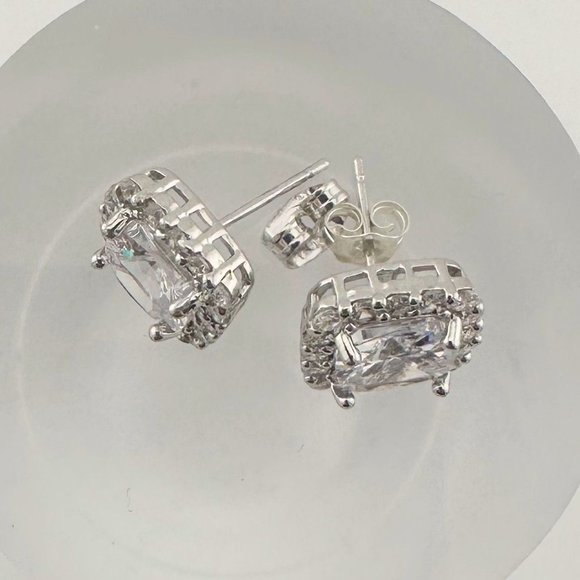 White Topaz Earring and Pendant Necklace Set - Cushion Cut  - Just Shines! - Picture 5 of 11